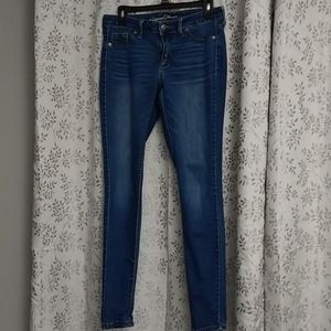 Universal Thread Mid Rise Jegging